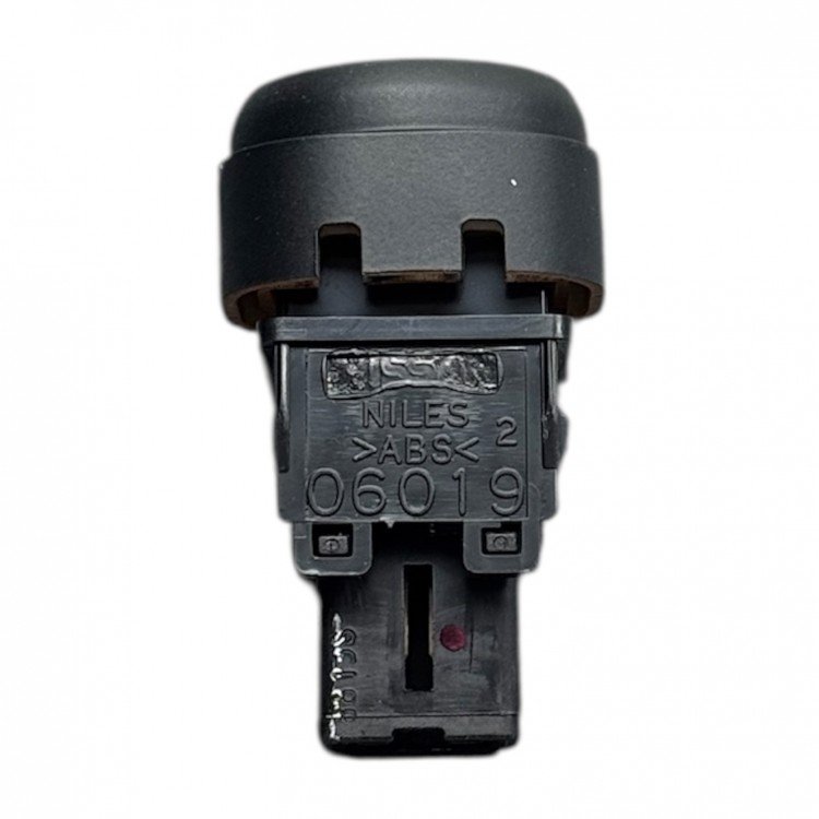 Nıssan Düğme Flaşör Dörtlü Navara 07-10