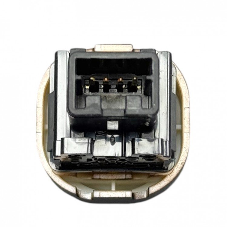 Nıssan Düğme Flaşör Dörtlü Navara 07-10