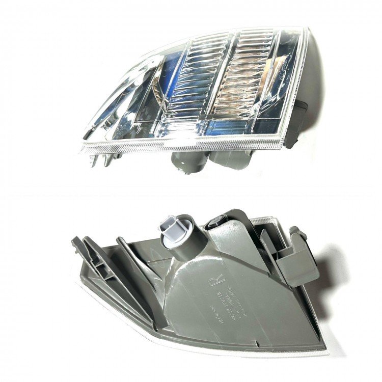 Nıssan Sinyal X-trail 01-06 Sol Nıssan Sinyal X-trail 01-06 Sol