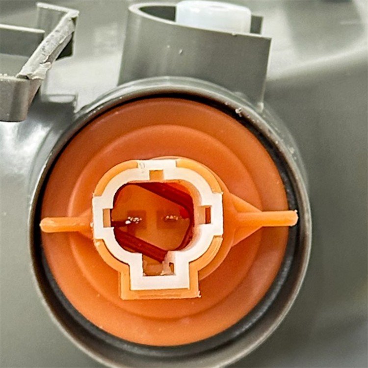 Nıssan Sinyal Almera 00-02 Sol Nıssan Sinyal Almera 00-02 Sol