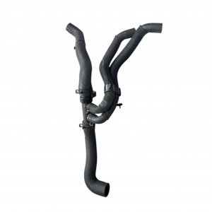 Chery Hortum Radyatör Tiggo 7 Pro/Tiggo 8 Pro/Omoda 51,6 22-24 (Giriş) Chery Hortum Radyatör Tiggo 7 Pro/Tiggo 8 Pro/Omoda 51,6 22-24 (Giriş)