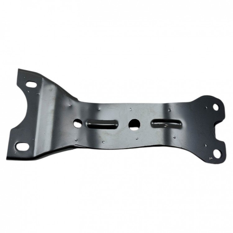 Toyota Demir Bağlantı Motor Alt Hılux 15-20 (Koruyucu) Toyota Demir Bağlantı Motor Alt Hılux 15-20 (Koruyucu)