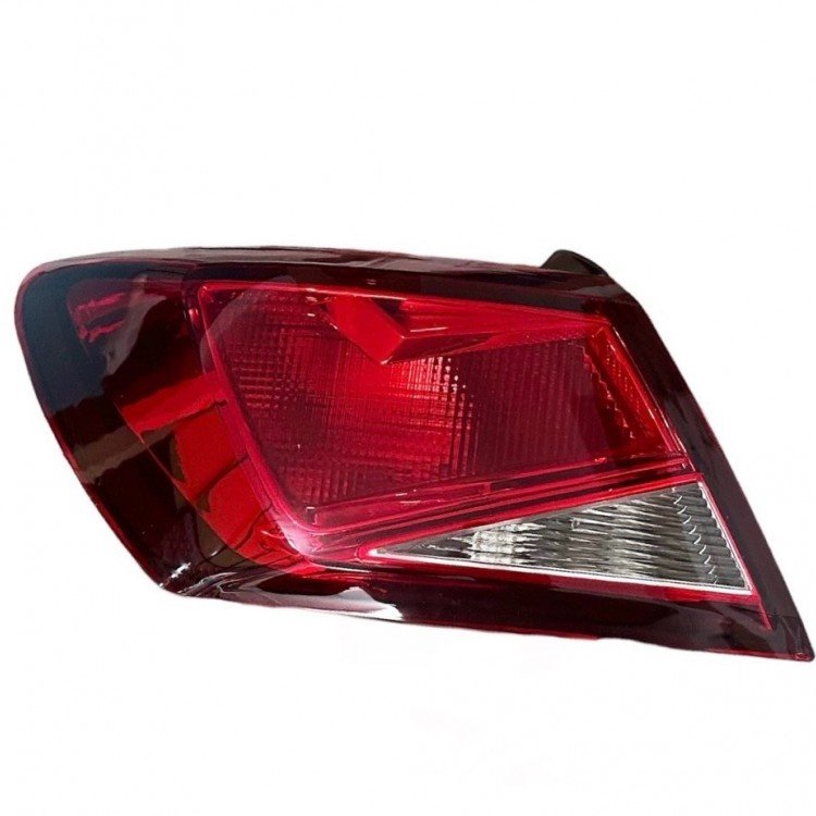 Seat Stop Leon 13-16 Dış Sol (Ledsiz) Seat Stop Leon 13-16 Dış Sol (Ledsiz)
